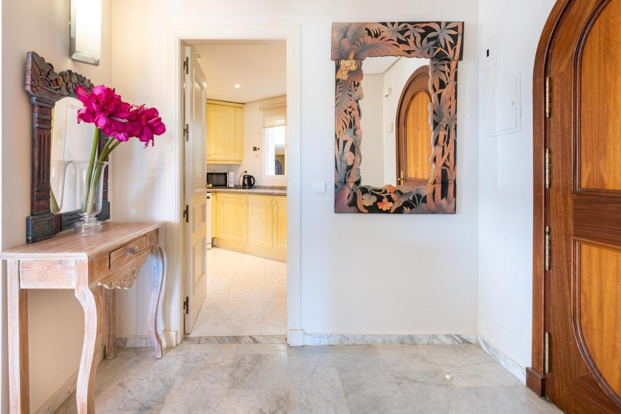 Wintowinrentals Luxury And Sea View Inside Puerto Marina Apartment *