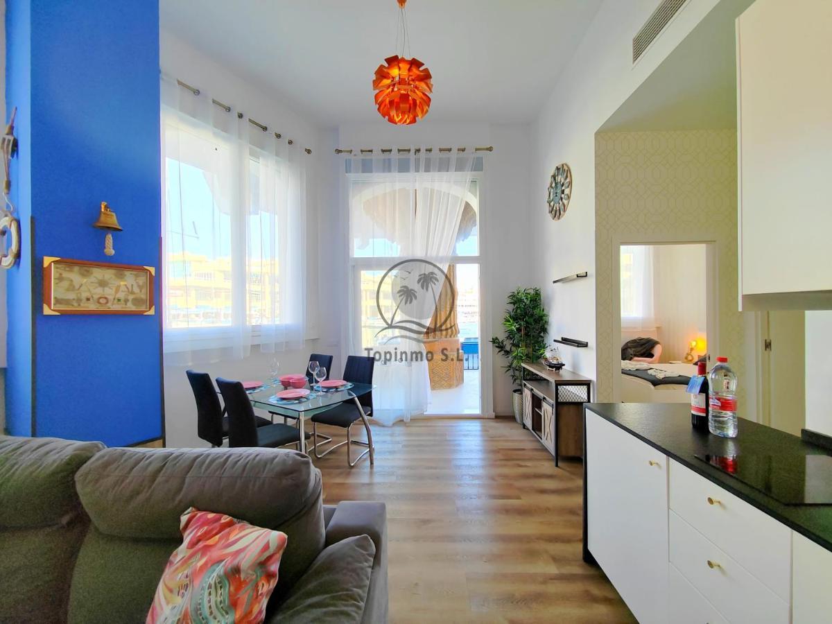 Modern And Luxury 2 Bedroom On Island In The Marina Harbour Apartment