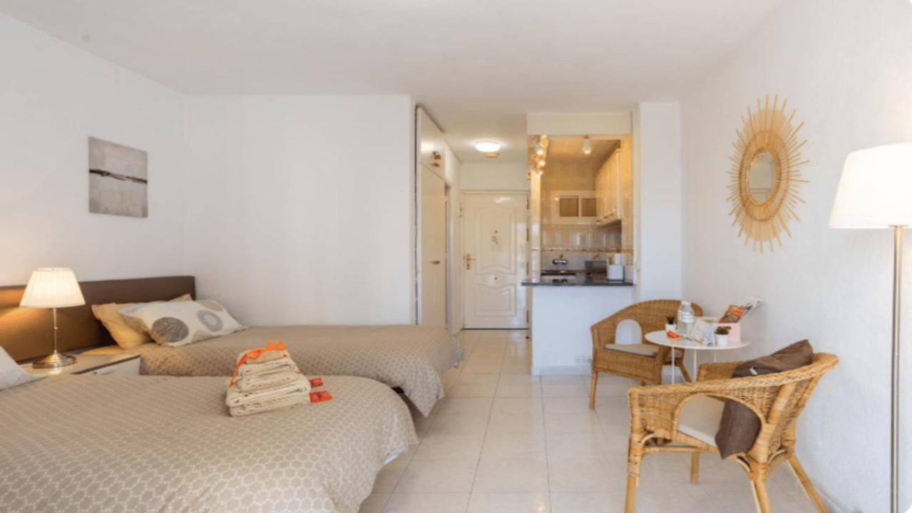 797 Rentals- Luminoso Estudio En Arroyo De La Miel *