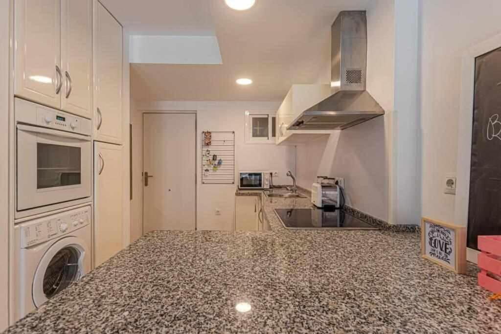 797 - Comodo Estudio 2 En Minerva * Benalmádena