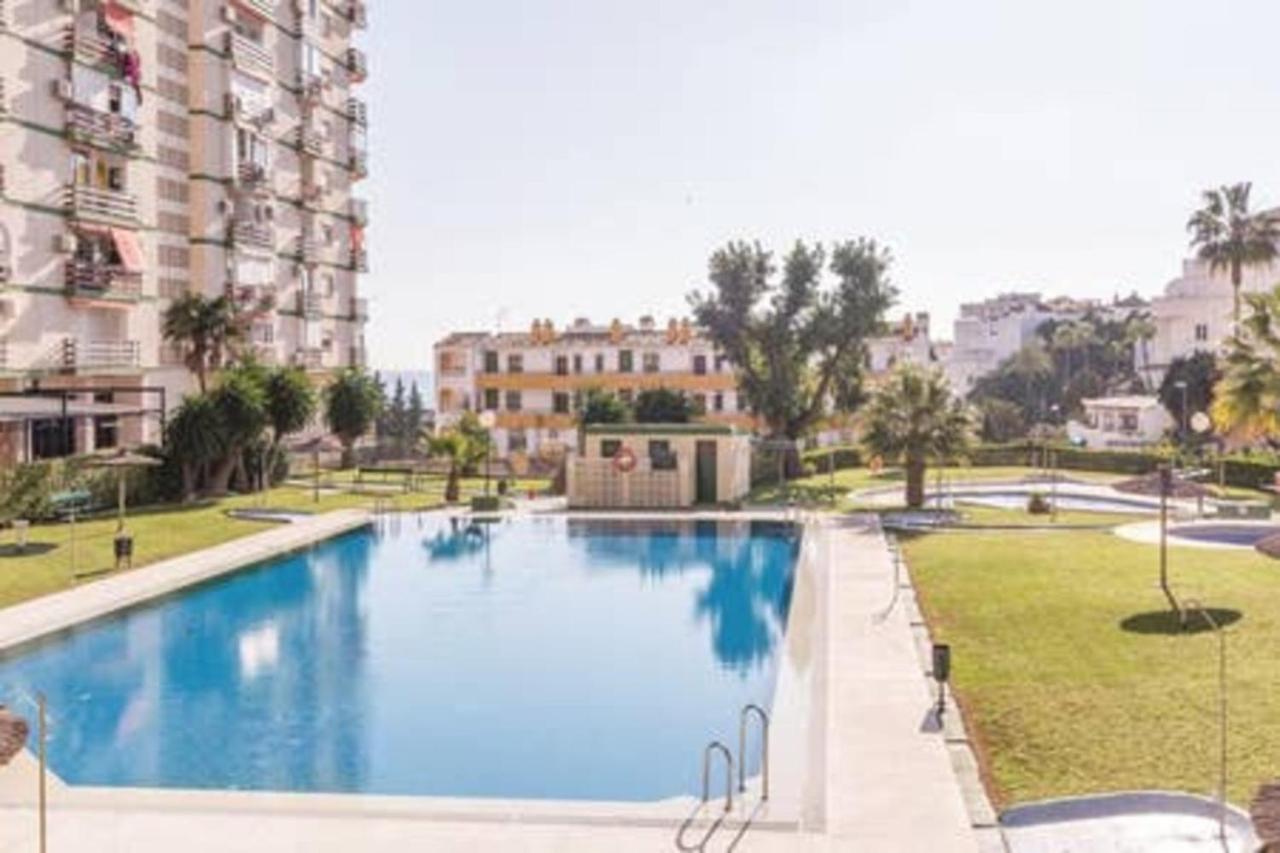 Piso Las Naciones, Cerca De La Playa Y Varias Piscinas *