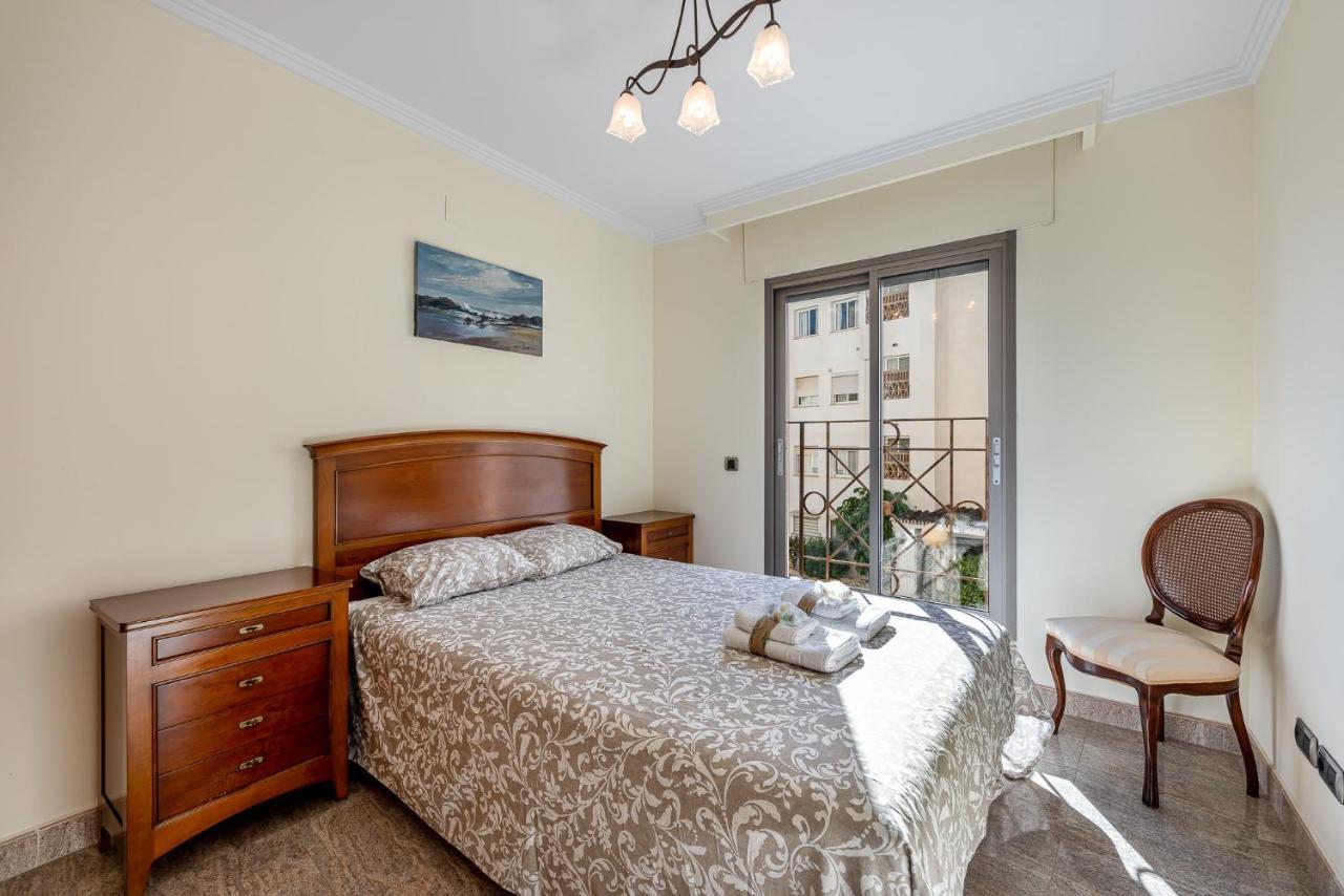 797 - Bellagio: Beachfront Elegance With Indoor & Outdoor Pools *