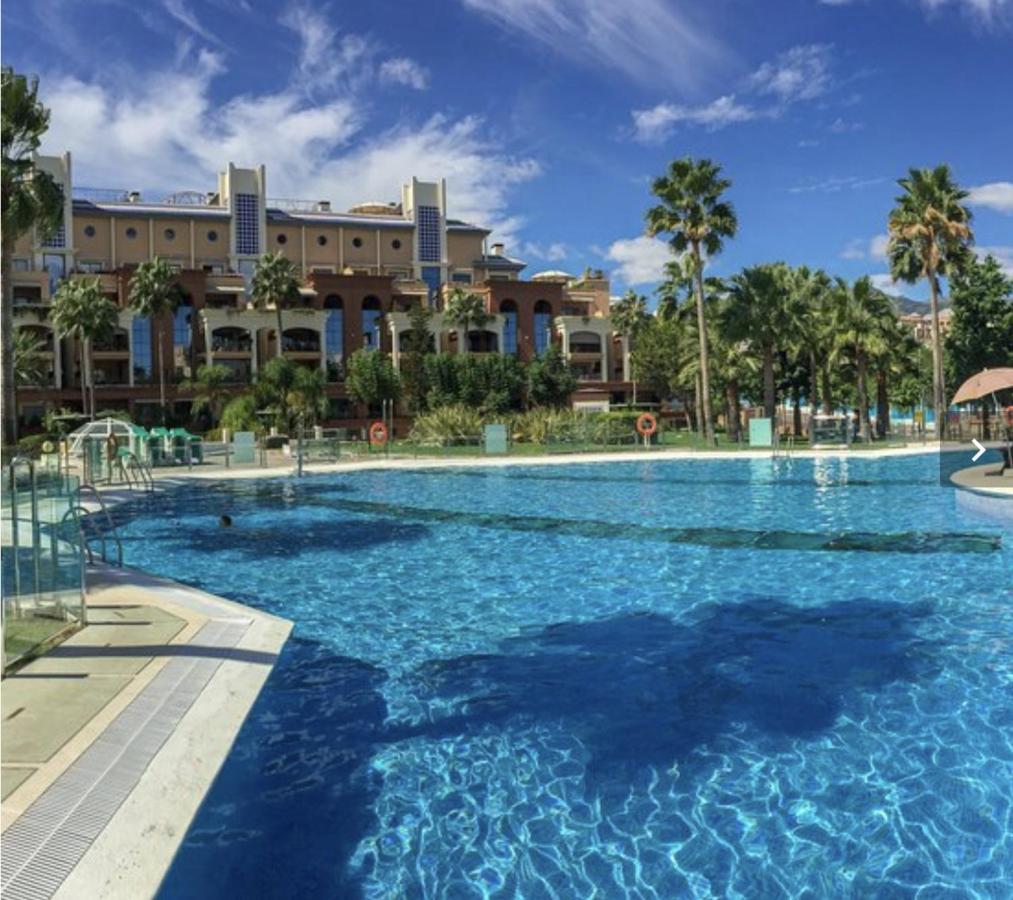797 - Bellagio: Beachfront Elegance With Indoor & Outdoor Pools *
