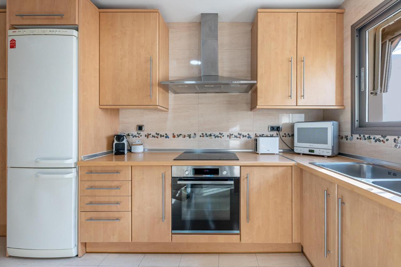 Apartment 797 - Bellagio: Beachfront Elegance With Indoor & Outdoor Pools Benalmadena