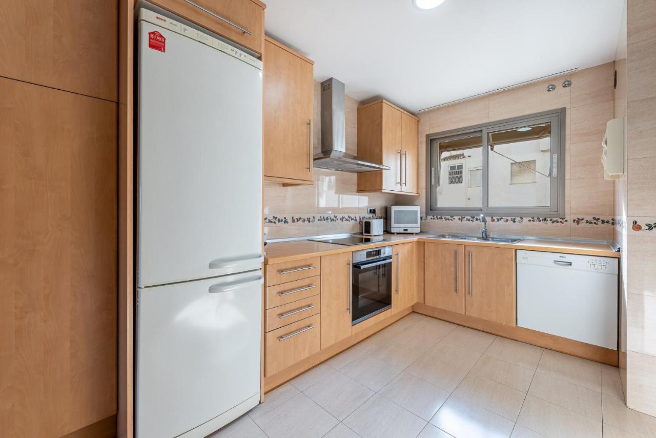 797 - Bellagio: Beachfront Elegance With Indoor & Outdoor Pools Benalmadena