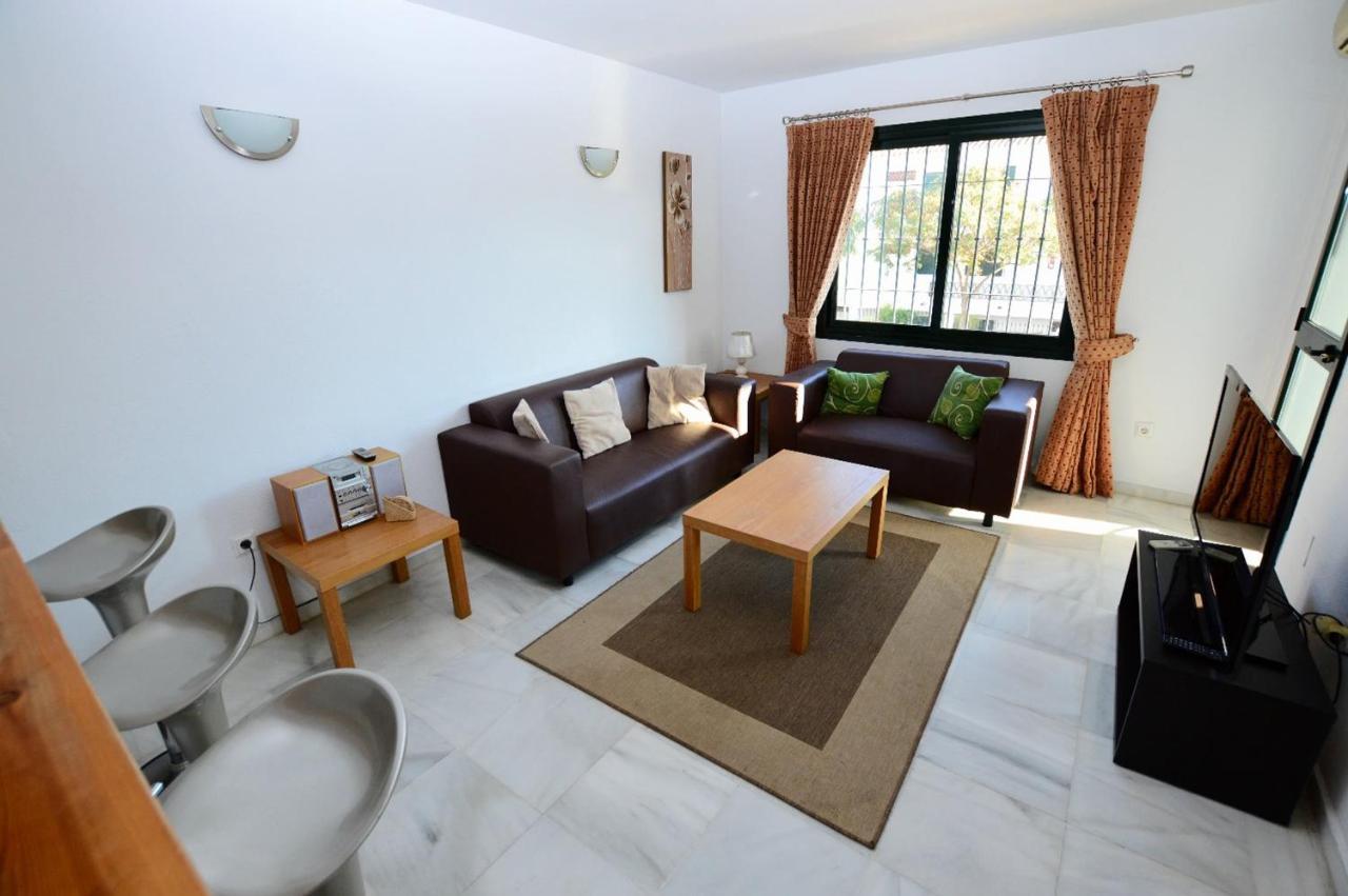 Pueblo El Jardin Apartment