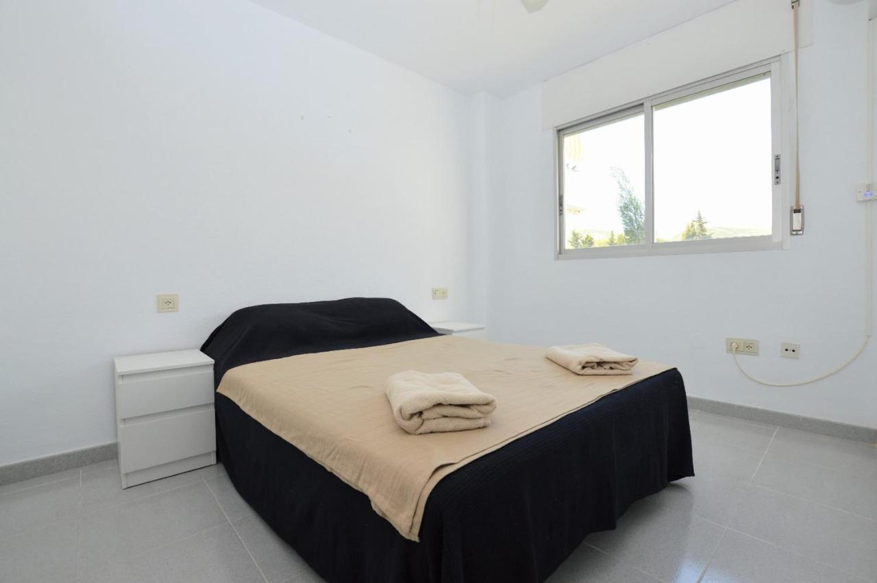 Apartment Myramar De Oasis 2 Bed Benalmadena