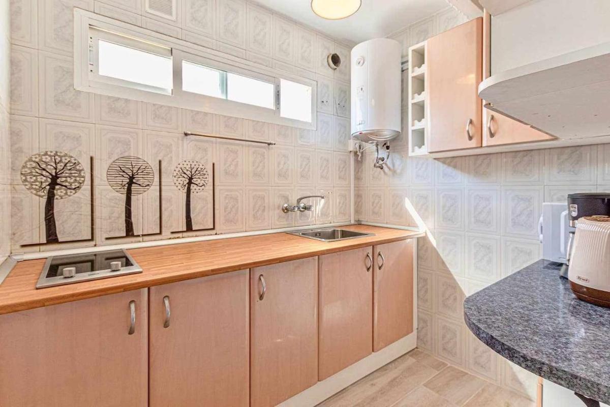 797 Rentals- Moderno, Centrico Y Espacioso Estudio Apartment *