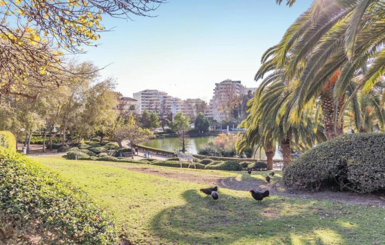 Piso Las Naciones, Cerca De La Playa Y Varias Piscinas *
