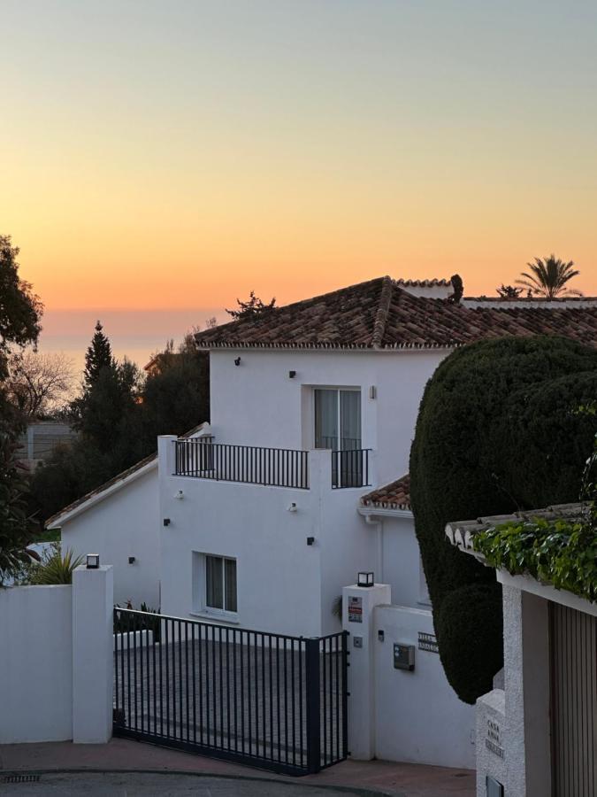 Luxury Andalucia Seaview Private Pool Close To Centre Villa *