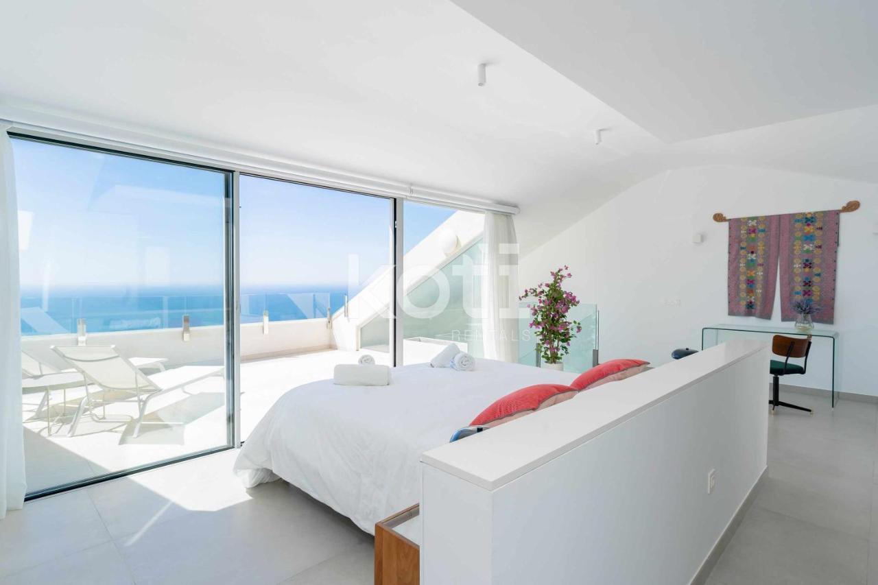 Koti - Stupa Hills Penthouse Apartment Benalmádena