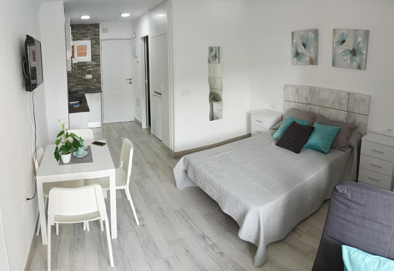 Precioso Apartamento Residencial Piscina Jardines Apartment *