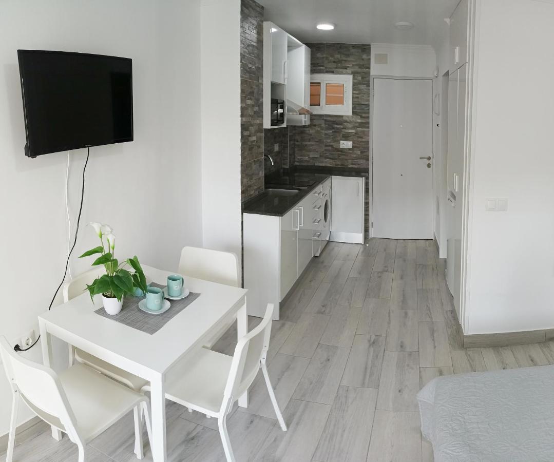 Precioso Apartamento Residencial Piscina Jardines *
