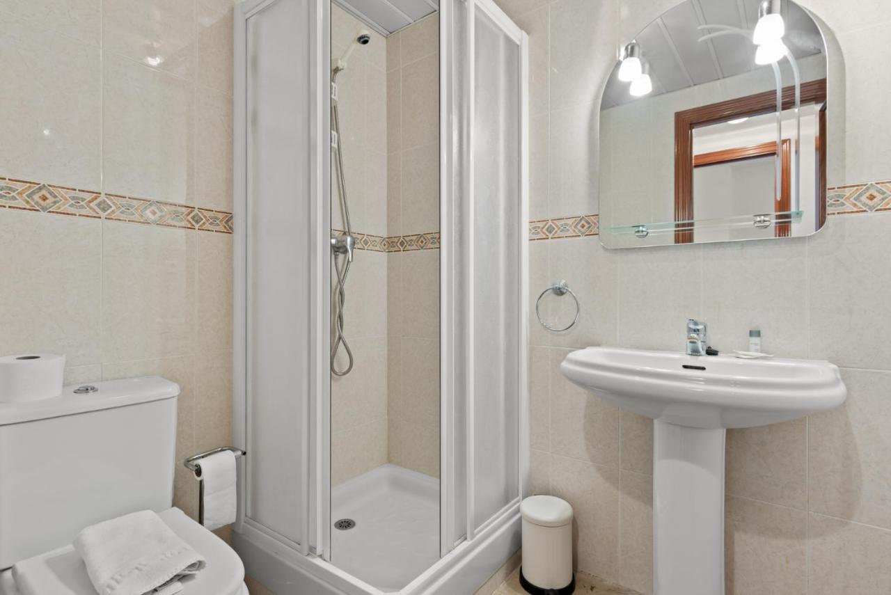 Apartamento Marysol Beachclose With Pool By Costarentals - Ref 200 *