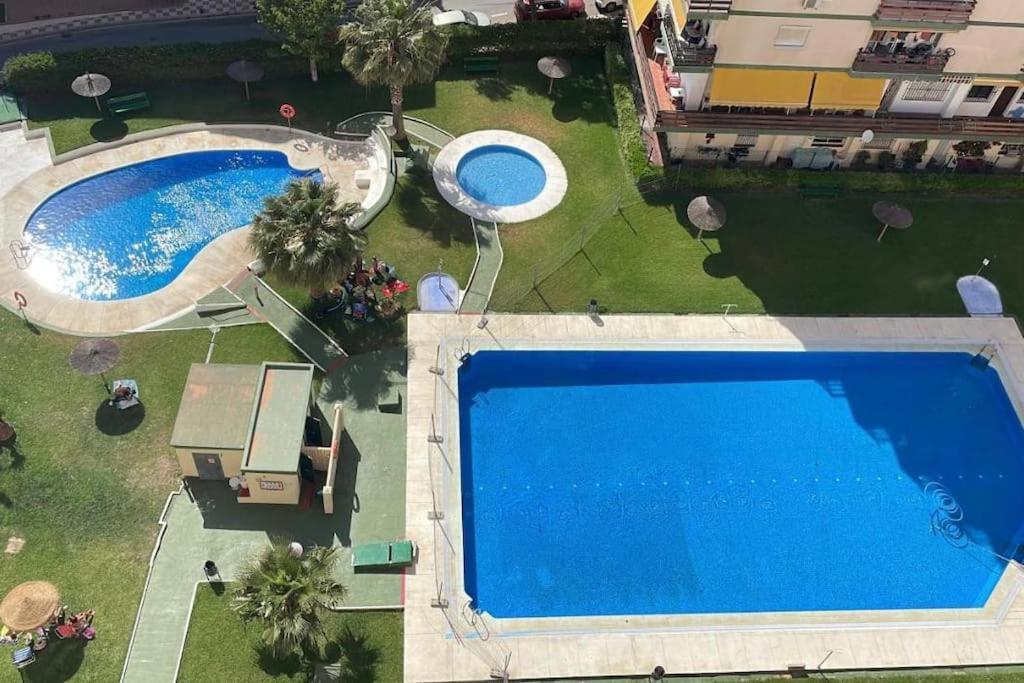 Con Terraza A Pie De Playa