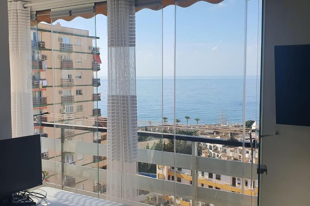Con Terraza A Pie De Playa Appartement *
