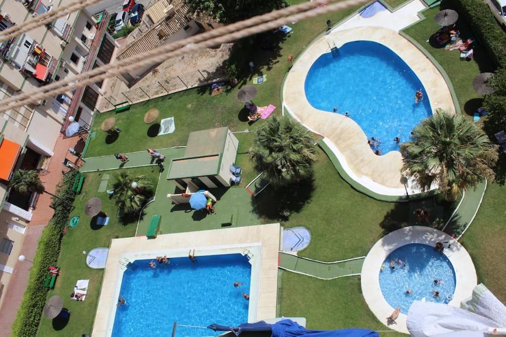 Con Terraza A Pie De Playa Benalmádena