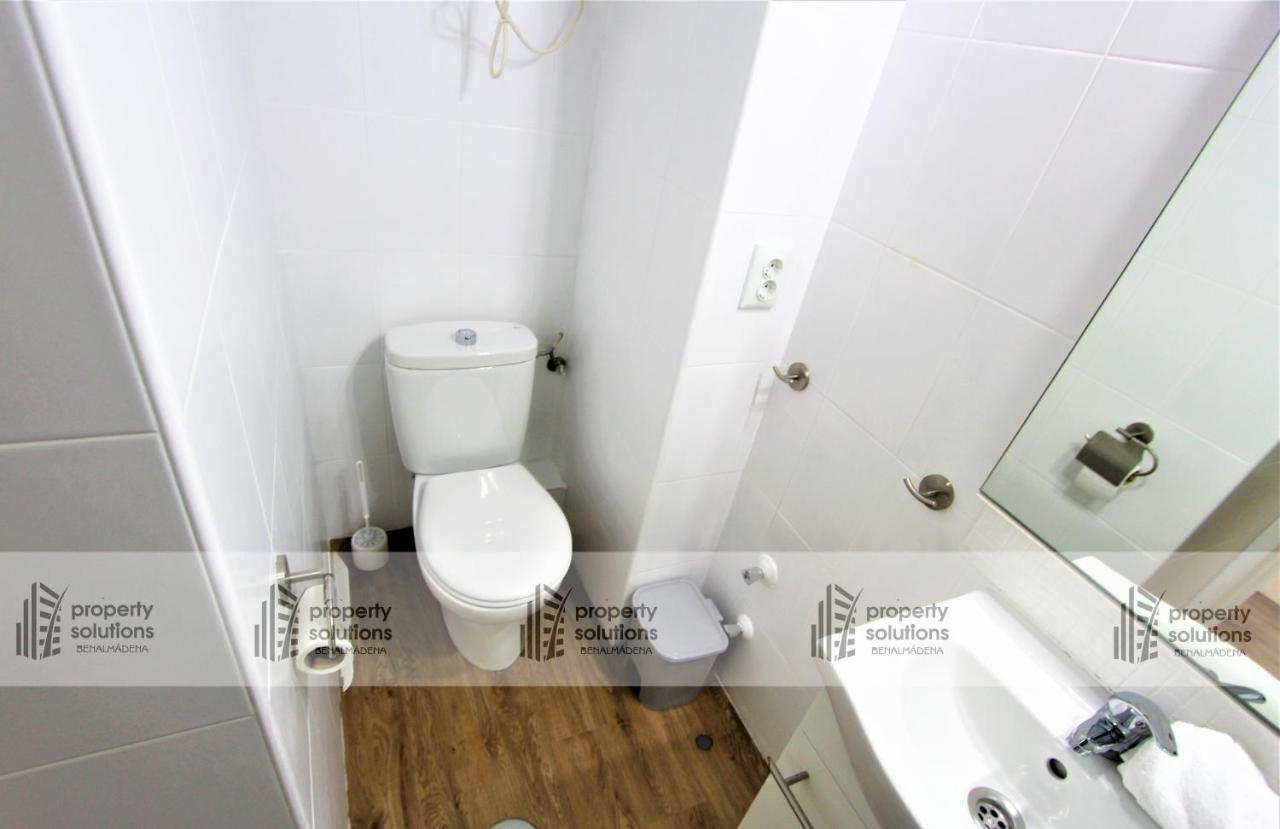 47 Hercules Estudio. Vistas Al Jardin Y La Piscina. Cercano Al Centro. Excelente Ubicacion. Apartment *