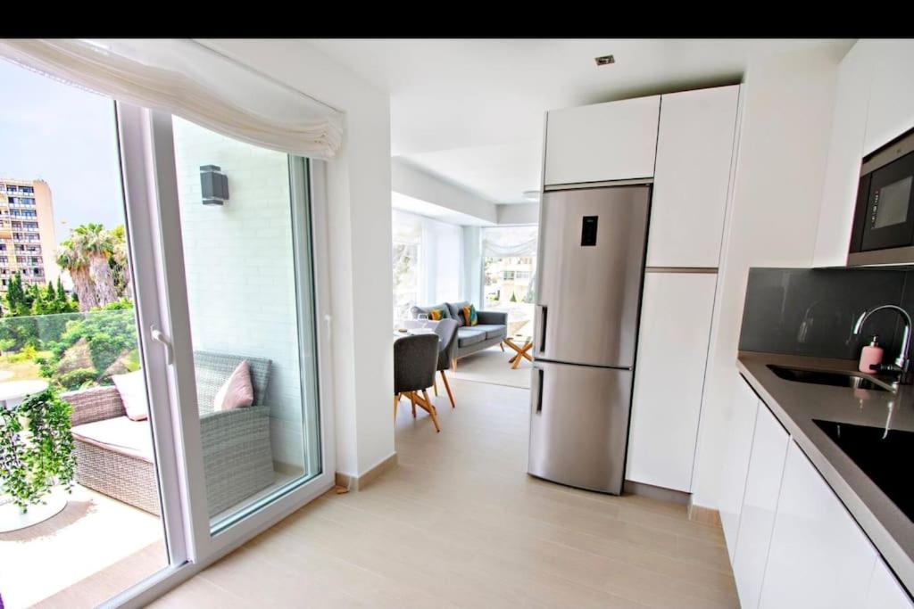 Modern 2 Bedroom In Costa *