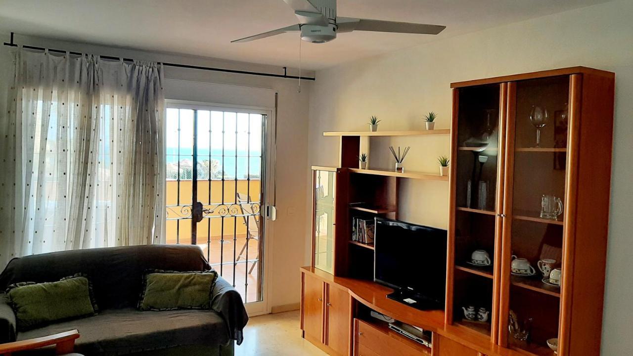 Apartment De 2 Dormitorios, Gran Terraza, Vistas Al Mar Cerca Playa Carvajal *