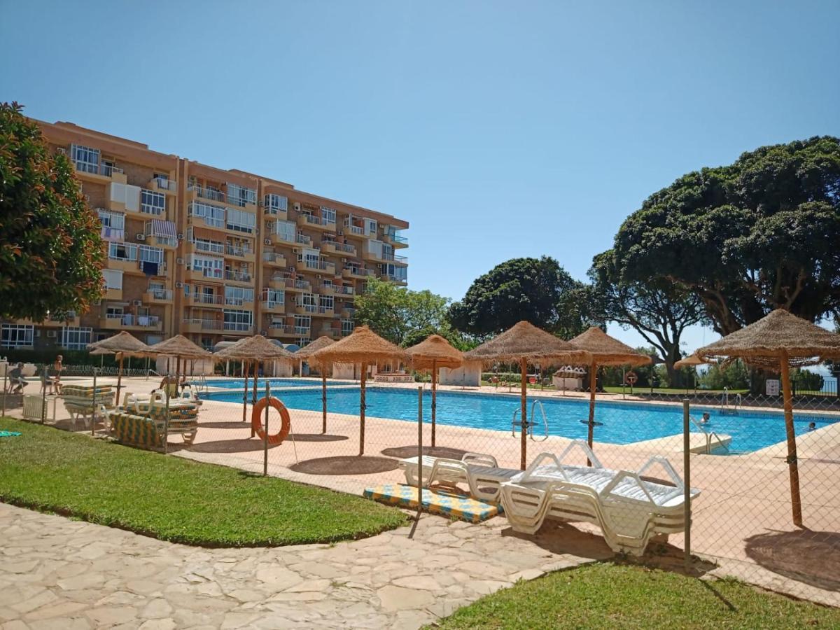 Appartement Sweet Benalmadena, Estudio Con Vistas Al Mar Y Excelente Conexion Wifi, No Fumadores, Con Piscinas, Sea Views, With Swimming Pools, Completely Renovated, Ideal For Older People, Bright With Morning Sun, No Smoking Benalmádena