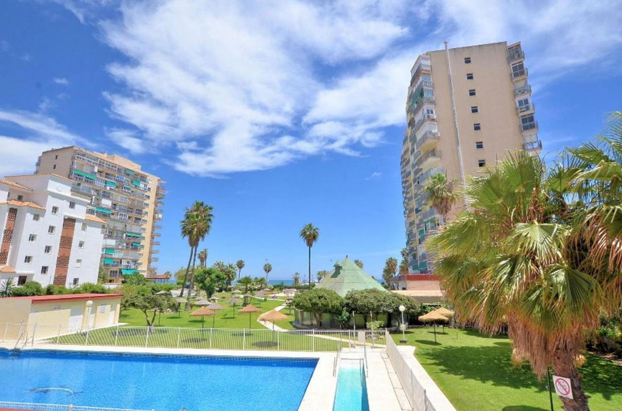 Estudio En Primerisima Linea Benalmadena