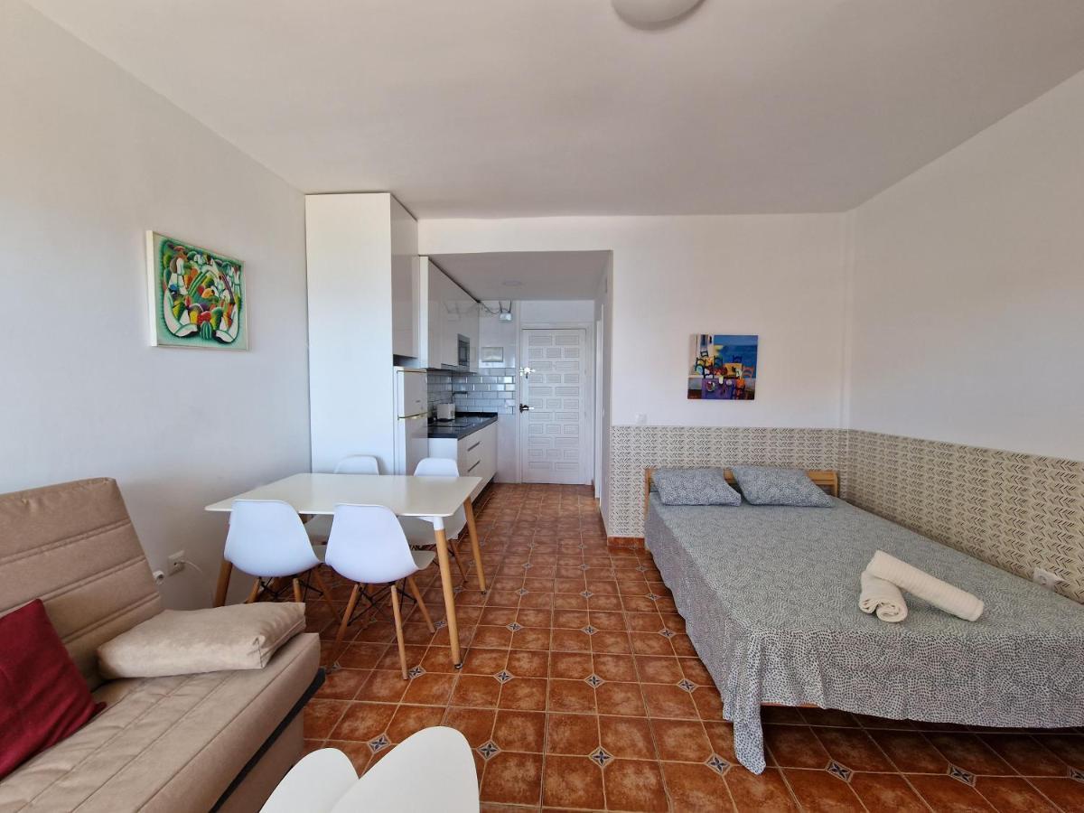 Apartment G&g Benalbeach Mediterranean Terrace