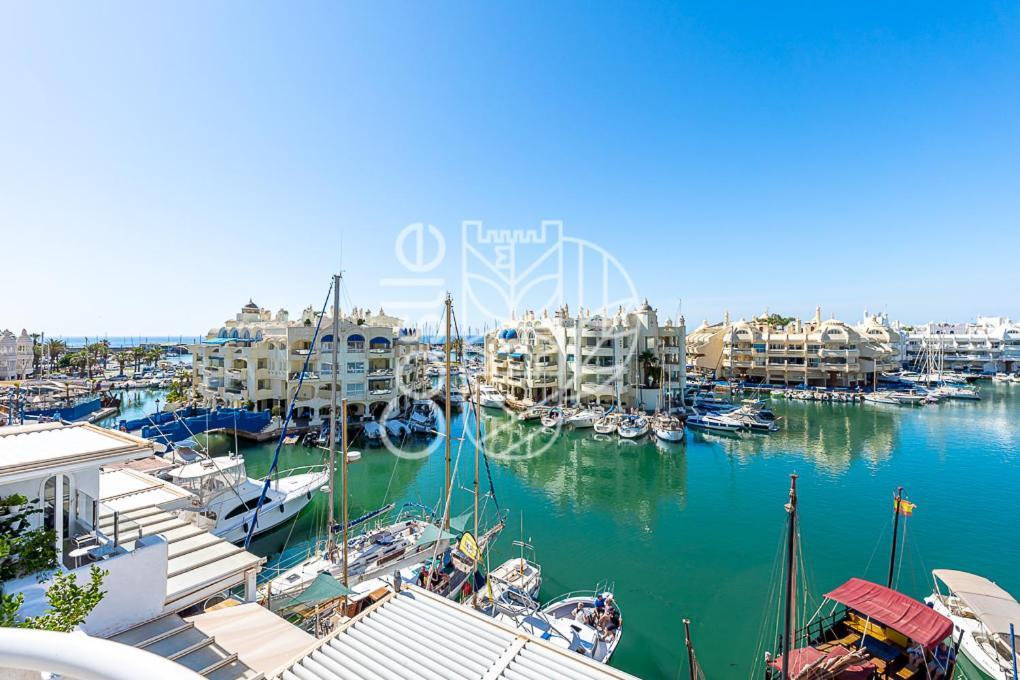 Apartamento Puerto De Vacacional Con Vistas Al Mar Y Yates Tres 2 Baños *