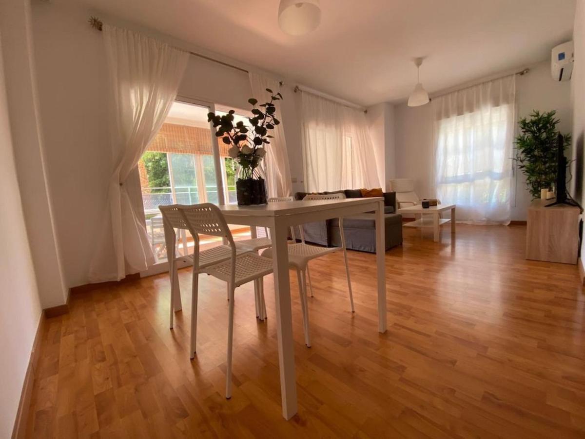 Magnífico Apartamento Con Piscina En Apartamento