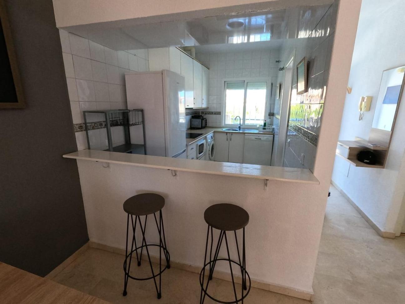 Faro12 Playa & Piscina & Parking Privado Appartement Benalmádena