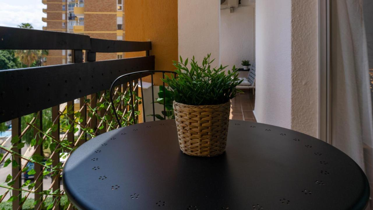 Corinto Malaga *