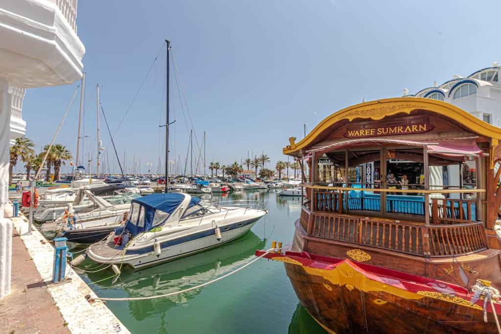 Puerto Marina Luxury 2bdr With Sea View Appartement