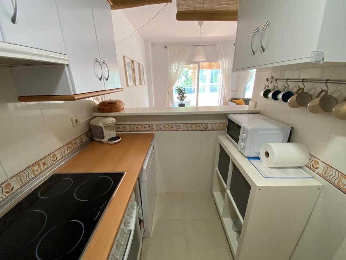 Magnífico Apartamento Con Piscina En *