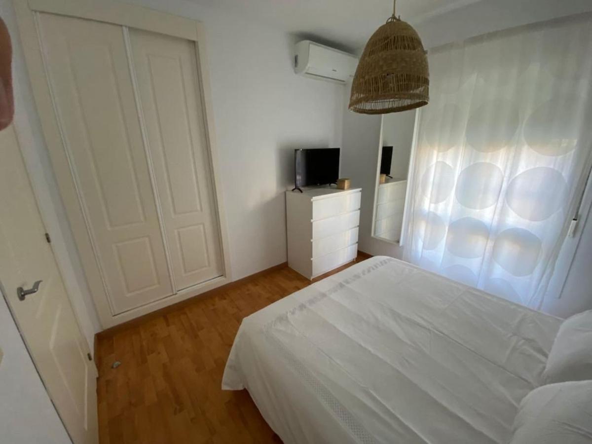 Magnífico Apartamento Con Piscina En *