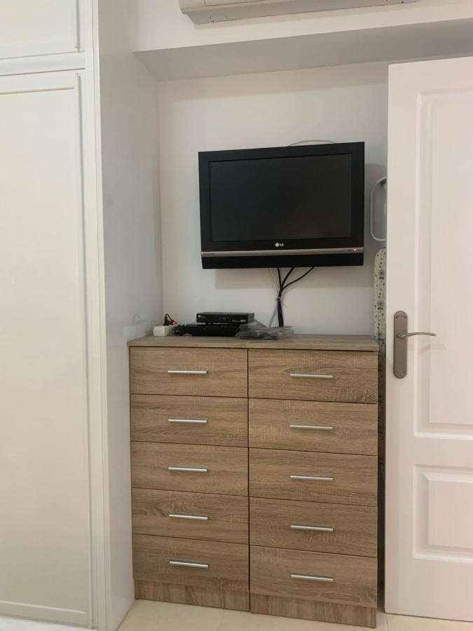 Apartamento Fabulous Sunny Second Floor - Edificio Europark - Overlooking Gardens And Pools.