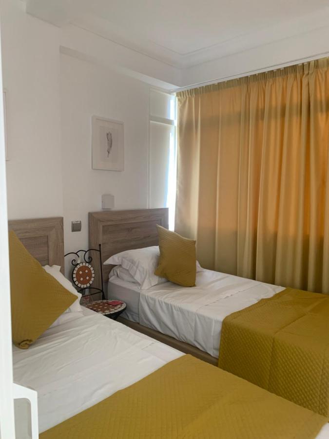 Fabulous Sunny Second Floor - Edificio Europark - Overlooking Gardens And Pools. Apartamento