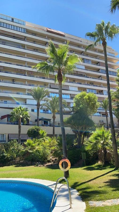 Magnífico Apartamento Con Piscina En Apartamento Benalmádena