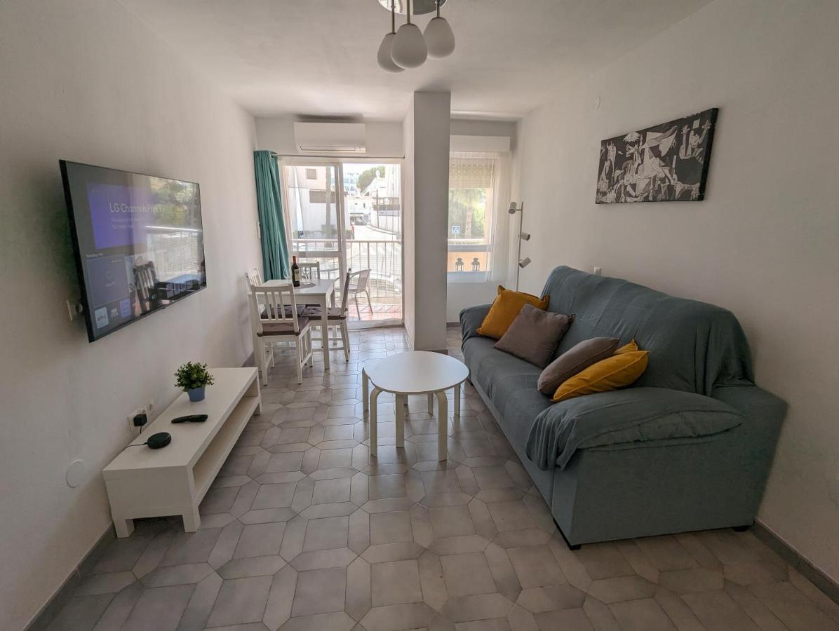 Apartment Entero, Enormes Piscinas, Terraza Y Playa *