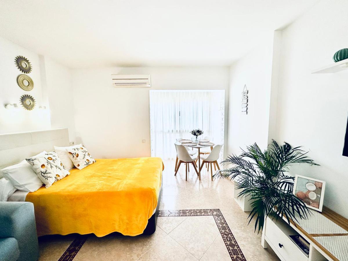 Iris Vistas Sea & Sun Apartment