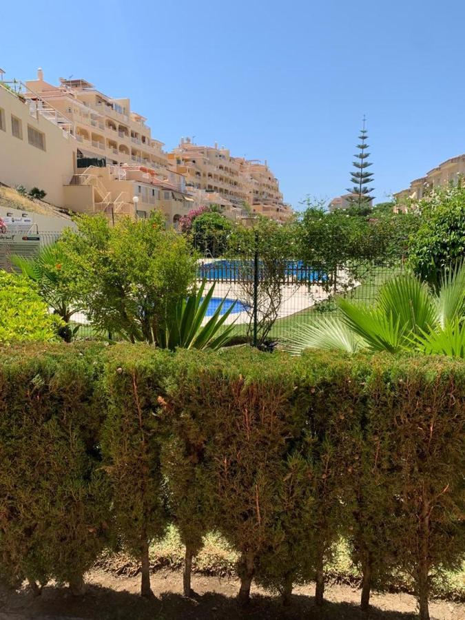 Encantador Piso Con Terraza Y Piscina Appartement Benalmádena