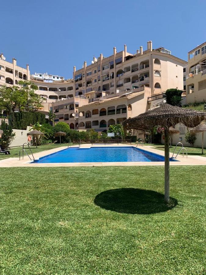 Encantador Piso Con Terraza Y Piscina