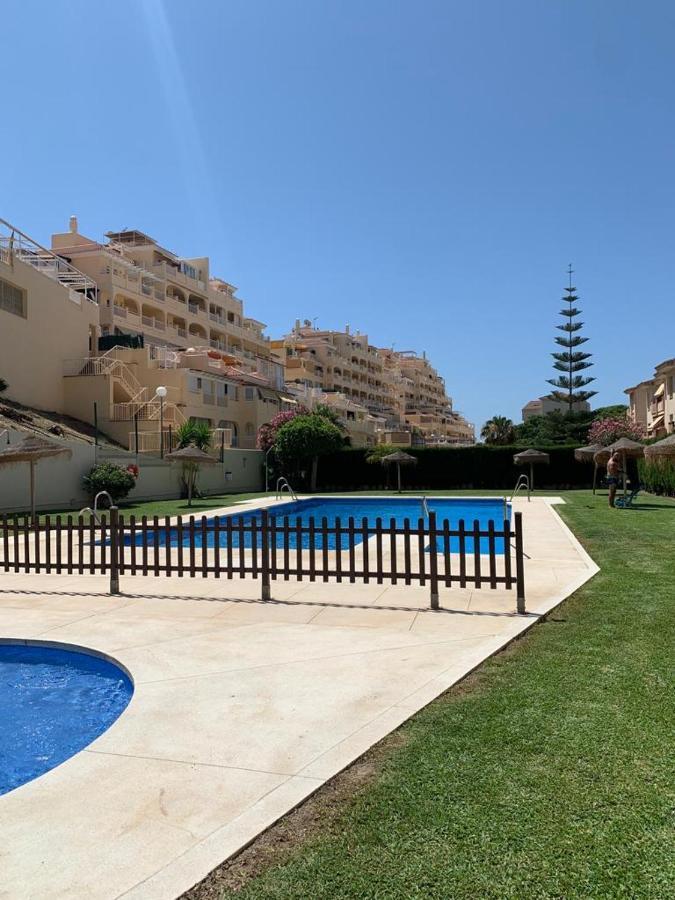 Encantador Piso Con Terraza Y Piscina *