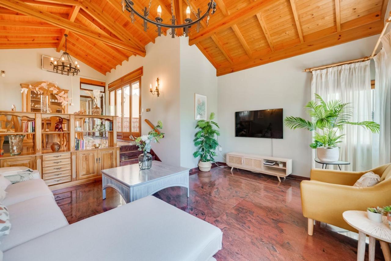 Vb Goya 7br Andalusian By The Marina Villa *