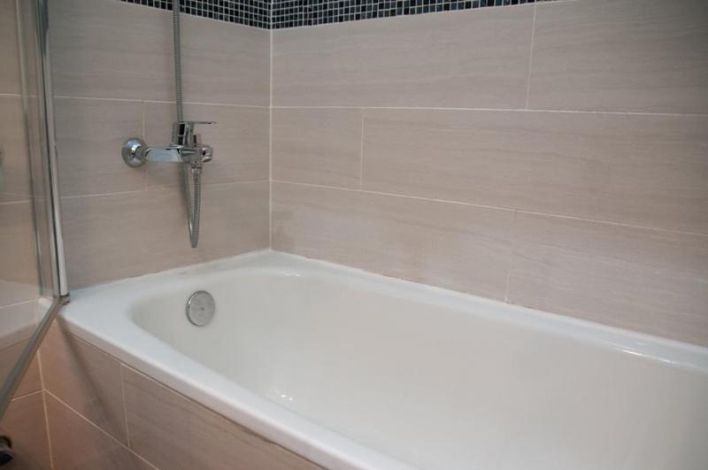 Acuario Shared Flat Piso Compartido Est Partage الشقة مشتركة Homestay *