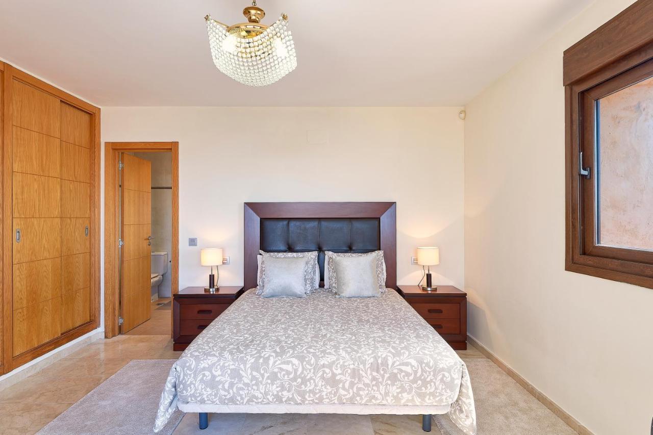 The View Occidental Apartment *