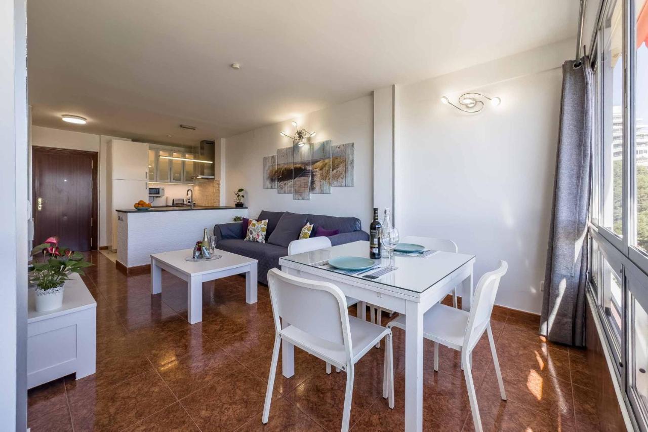 Acogedor, Terraza, Piscina Y Mar Apartment *