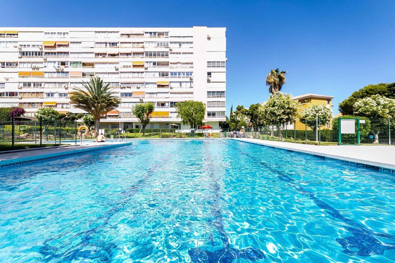 Acogedor, Terraza, Piscina Y Mar Apartment Benalmadena