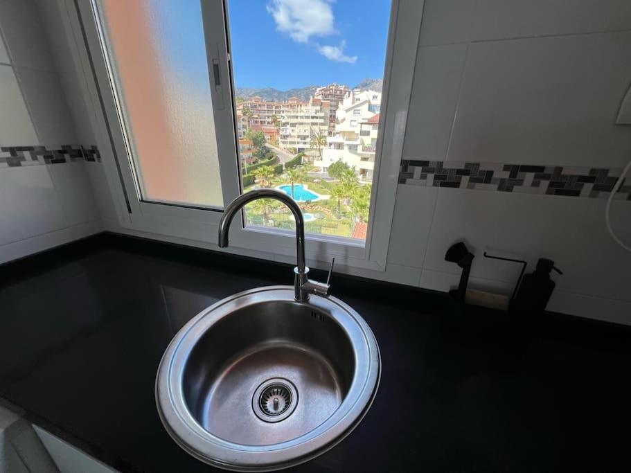 Apartment With Beautiful Sea View Benalmadena