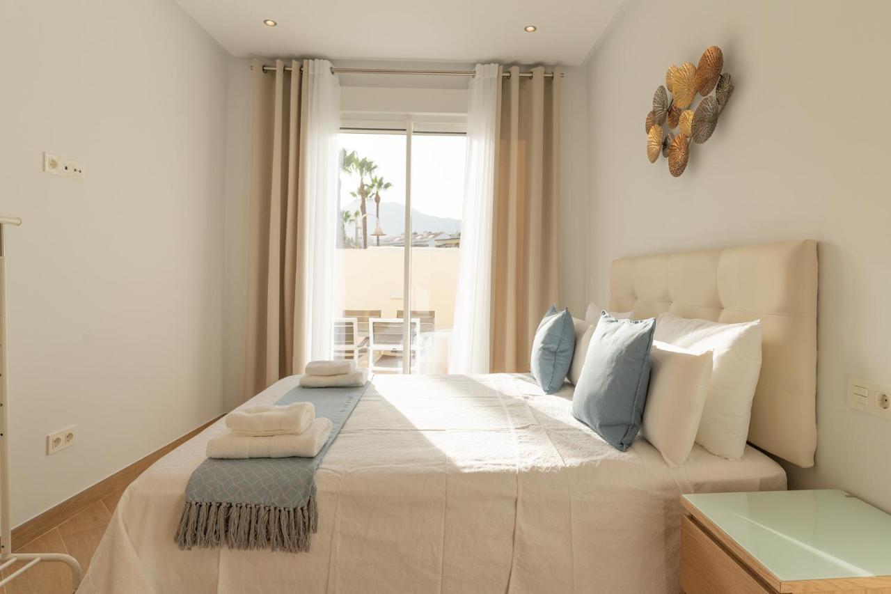 Atlantis Puerto Marina - 1 Minuto De La Playa Apartment Benalmádena