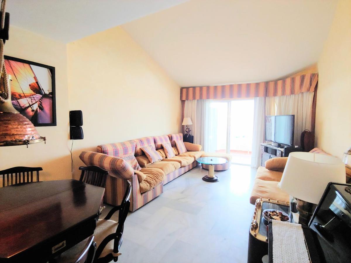 Holiday Puerto Marina - Costa Del Sol Real Estate